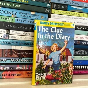 ☀️Nancy Drew 7 The Clue in the Diary by Carolyn Keene, classic hard cover